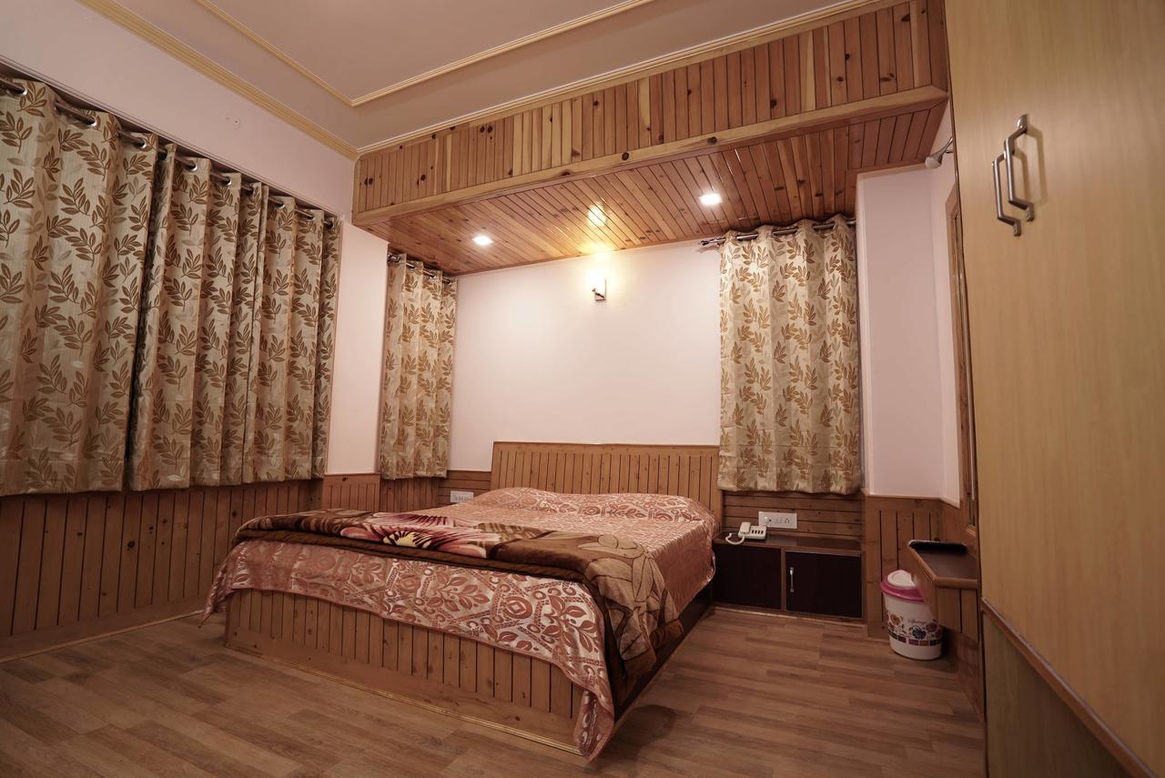 Sara Hotel Nárkanda Kültér fotó